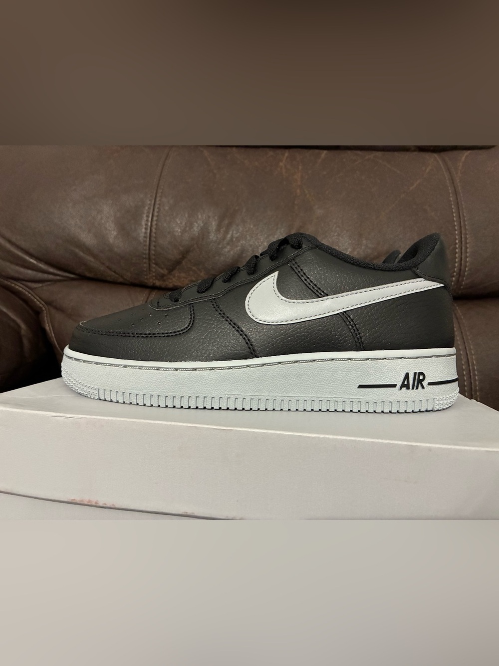 Nike Air Force 1 Black and grey Low-Top Sneaker with Swoosh brand new in box